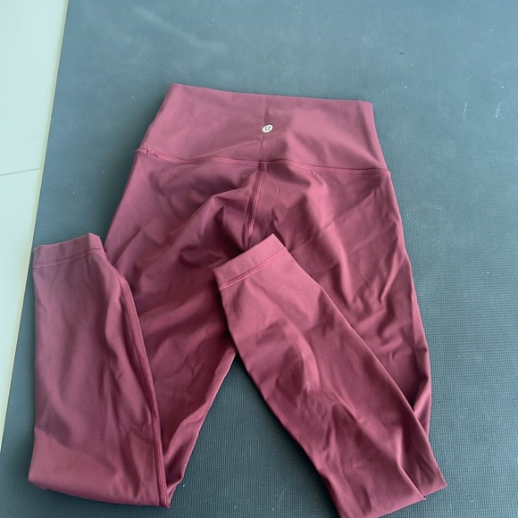Lululemon wunder train leggings size 6 25 inch - Picture 6 of 6